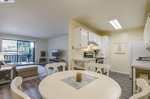 1455 Marchbanks Dr #2 — Photo 11