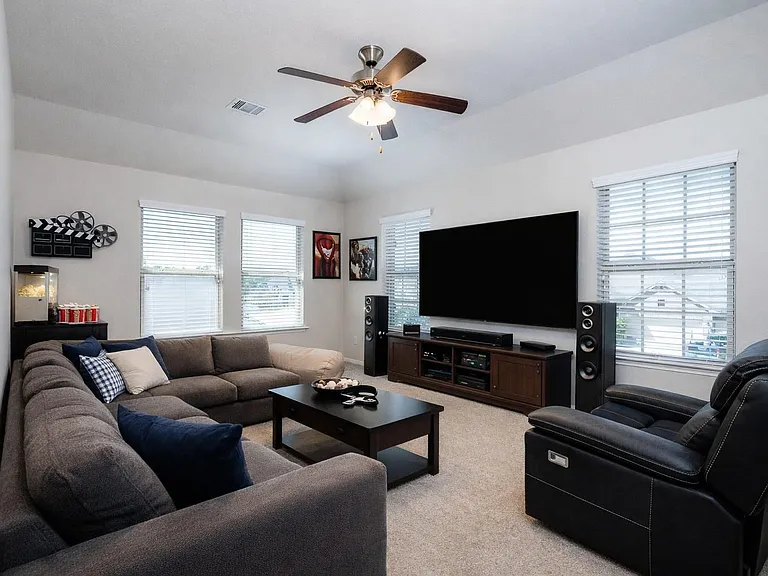 22918 Caverly Ln — Photo 20
