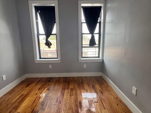 2nd image of 943 E 223rd St #2F
