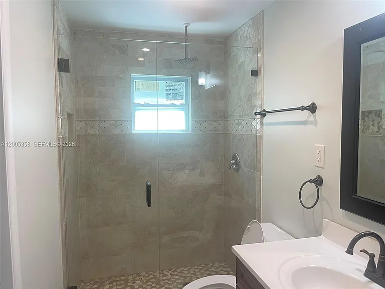 554 NE 74th St #2 — Photo 20