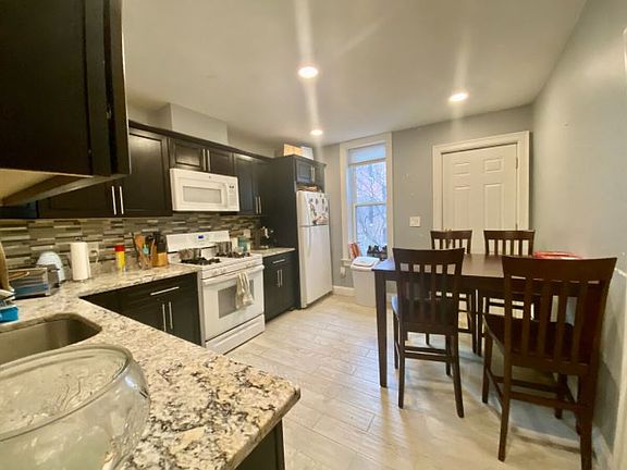 3rd image of 15 Sewall St #3