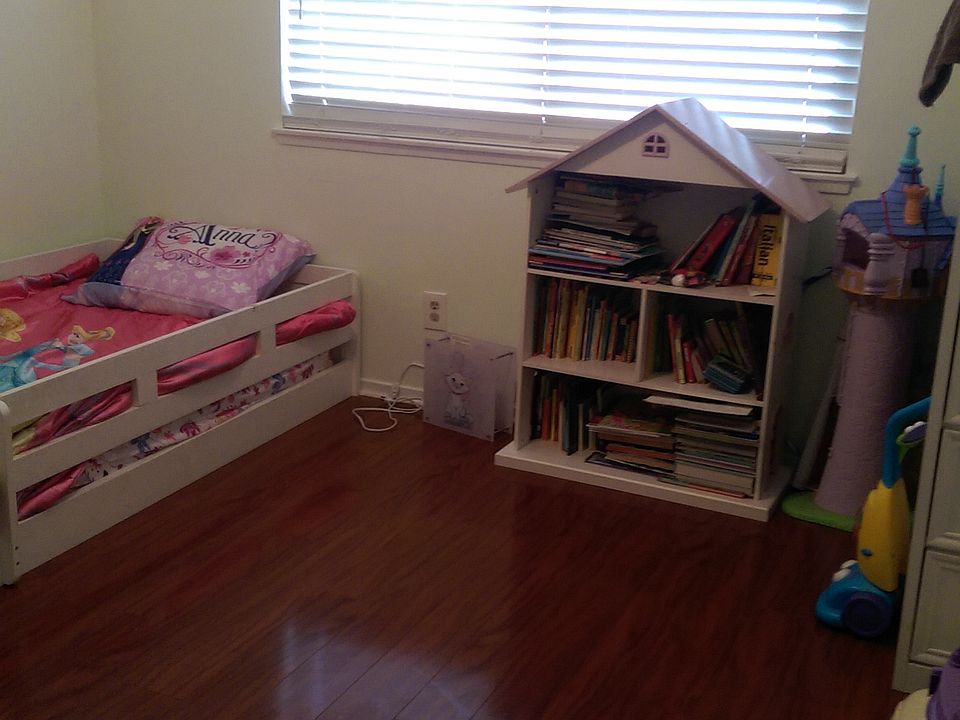 2nd image of 2797 Machado St
