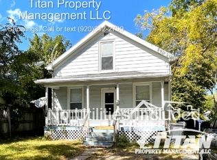 26 W Tennessee Ave, Oshkosh, WI 54901