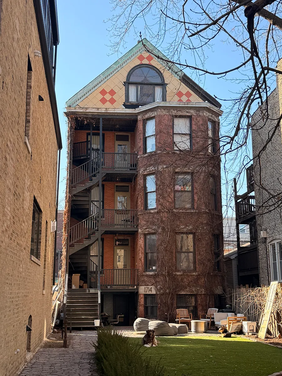 Building Photo - 1714 N Honore St #1