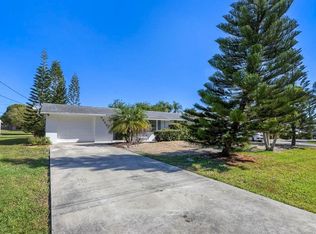 2323 Doud St, Sarasota, FL 34231