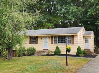 9 Nancy Dr, Rutland, MA 01543
