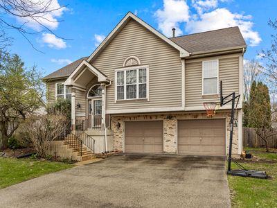 1159 Spring Creek Rd, Elgin, IL, 60120