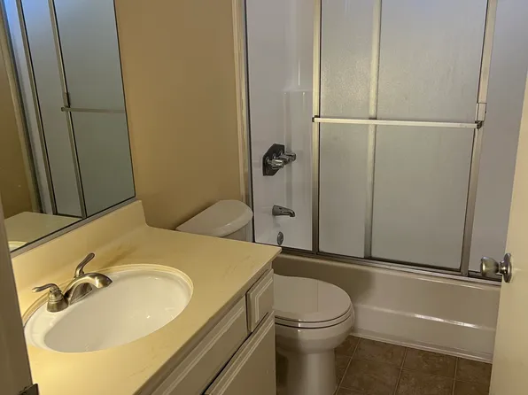 15037 Victory Blvd, Van Nuys, CA