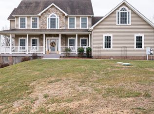 78 Cahill Ct, Inwood, WV 25428