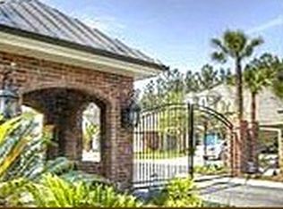 513 Fox Run Cir, Brunswick, GA 31525