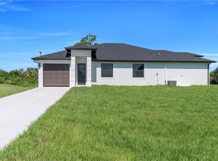 1110 Eisenhower Blvd, Lehigh Acres, FL 33974