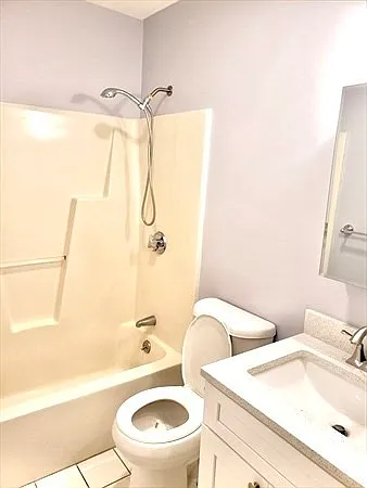 661 Main St #23 — Photo 13