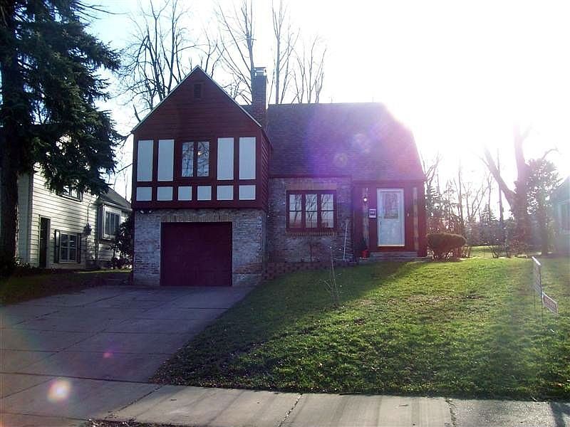 1st image of 135 Northledge Dr