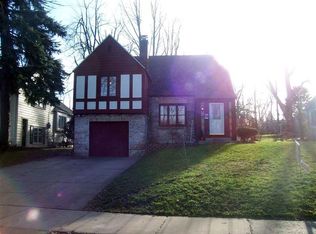 135 Northledge Dr, Amherst, NY 14226