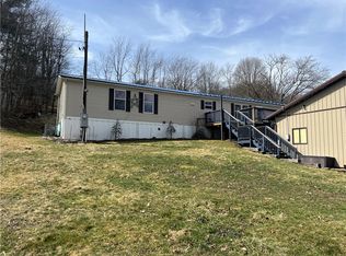 557 Poverty Hollow Rd, Somerset, PA 15501