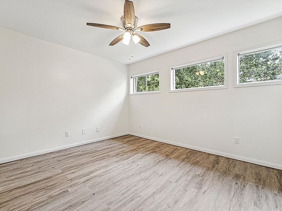 5th image of 1011 W 10th St #11