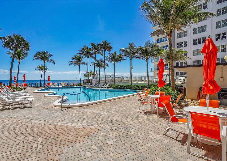 3800 Galt Ocean Dr #602