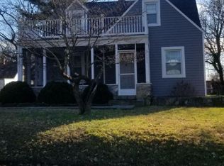 1001 Crawford Dr, Rockville, MD 20851