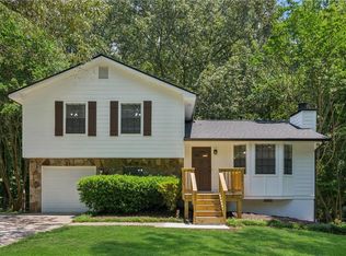 4030 Tanglewood Rd, Snellville, GA 30039