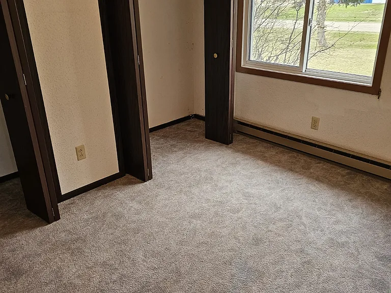 407 S Madison St #6 — Photo 6