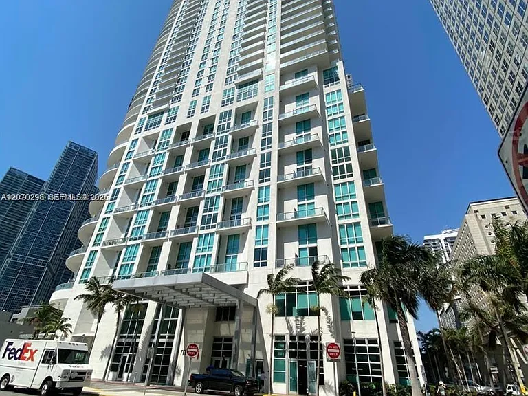 300 Biscayne Blvd #2503 — Photo 1