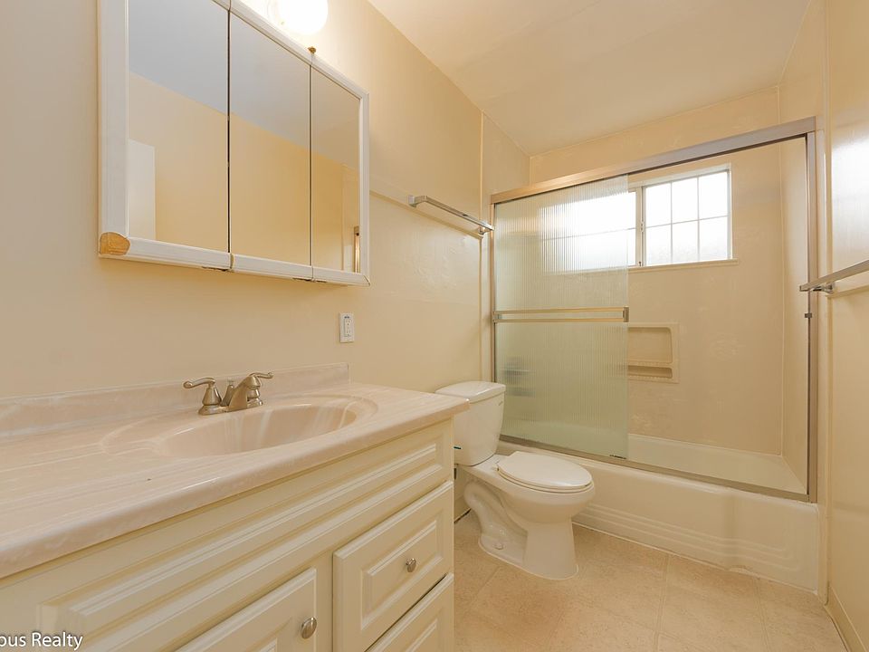 1st image of 2772 Joseph Ave APT 2
