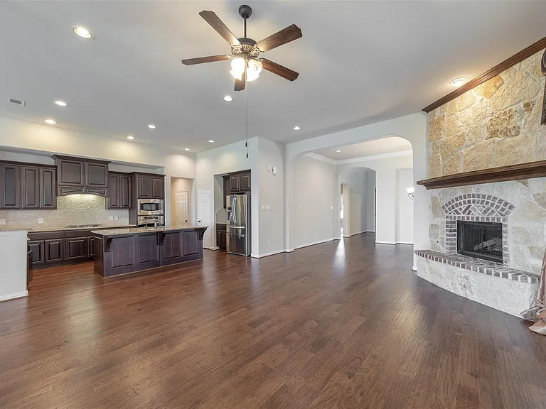10406 Mossback Pine Rd — Photo 26