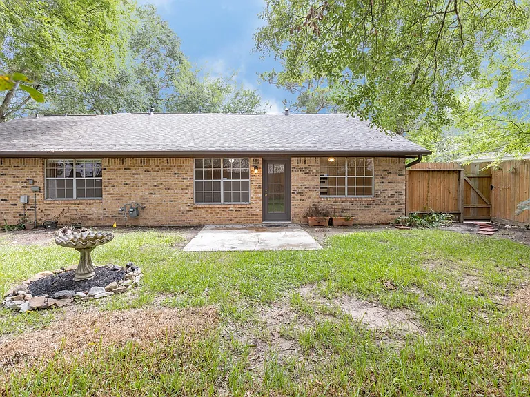 2623 Longleaf Pines Dr — Photo 30