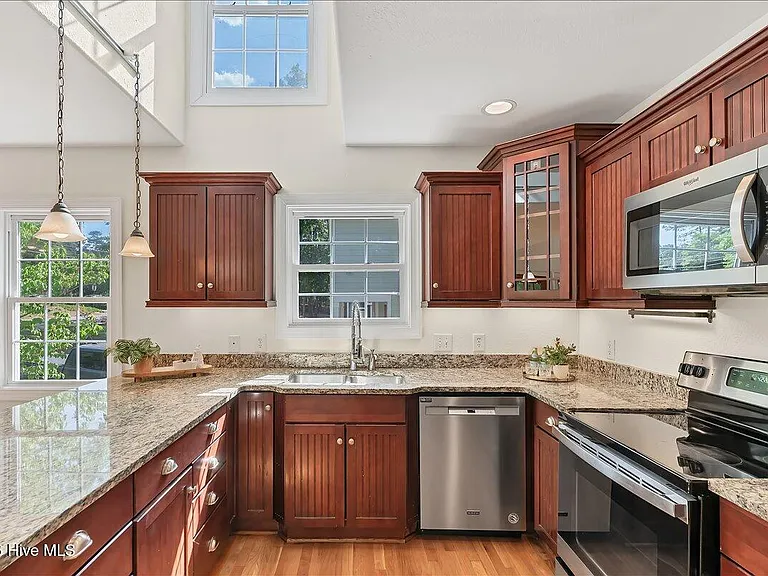 430 N Ridge St — Photo 25