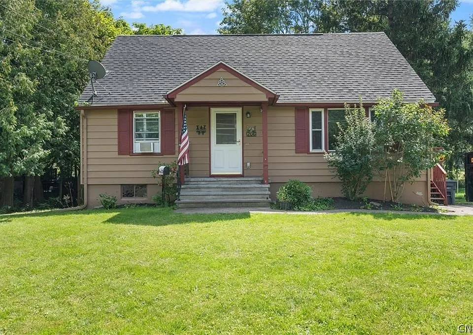 206 Elmbrook Dr