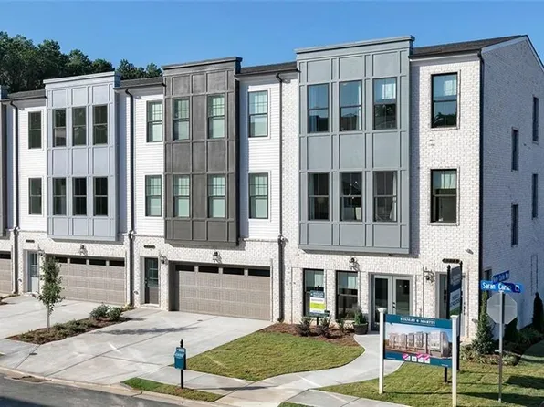 1399 Creekside Circle Northwest Cir NW #143, Atlanta, GA 30318