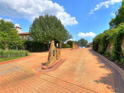 5807 City Park Rd APT 3, Austin, TX, 78730