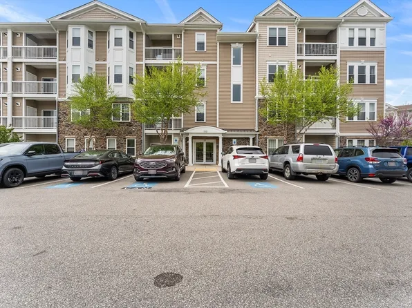 110 Trotter Rd #2310, Weymouth, MA 02190