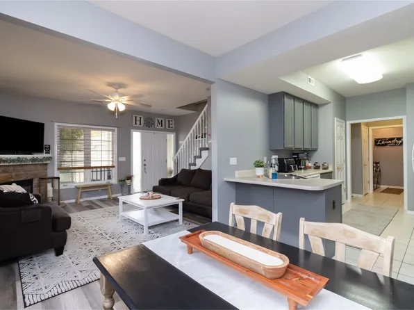 2100 Meadow Chase Ln Unit 503, Des Moines, IA 50320