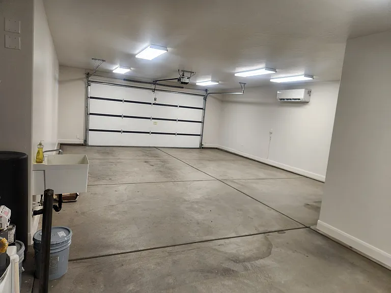 110 S Chalon Dr — Photo 28