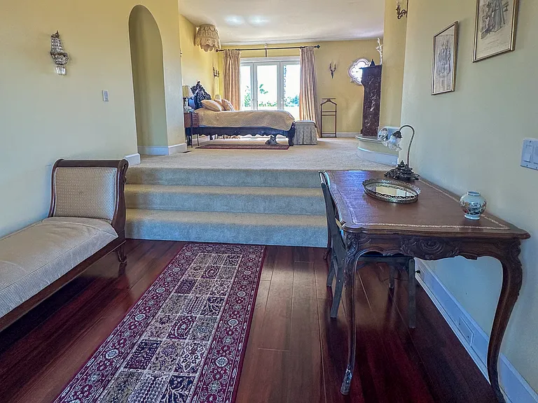 854 Miramonte Dr — Photo 16