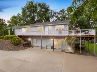 925 Wilson Pl, Onalaska, WI 54650