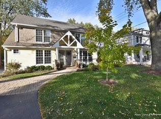 1215 Ford St, Geneva, IL 60134