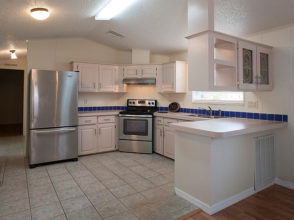 2nd image of 3001 SW 18th Ter Lot 143