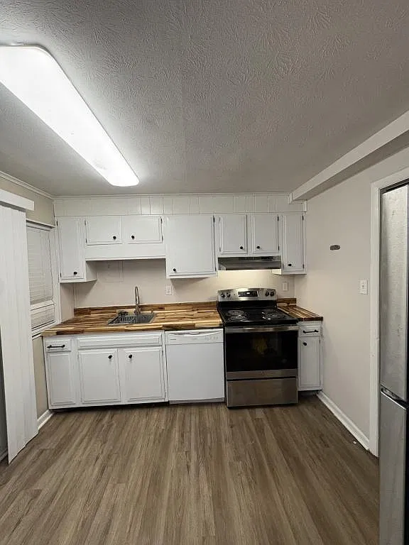 115 Tacoma Rd — Photo 2