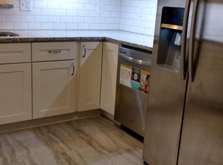 306 Overhill Pl, Alton, IL 62002