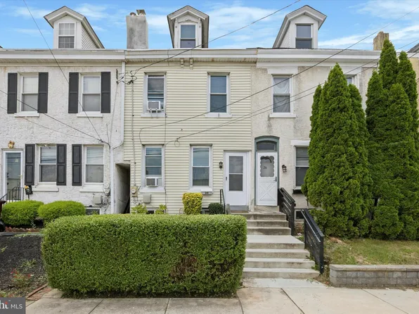 24 W Rambo St, Bridgeport, PA 19405
