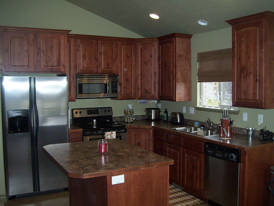 2nd image of 7943 Bury Rd