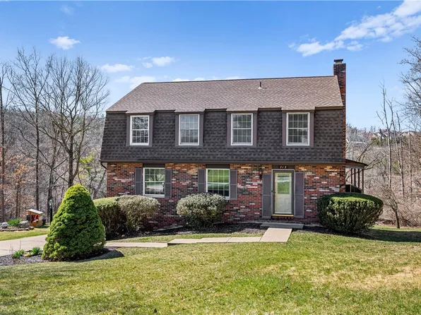 712 Thornwick Dr, Pittsburgh, PA 15243