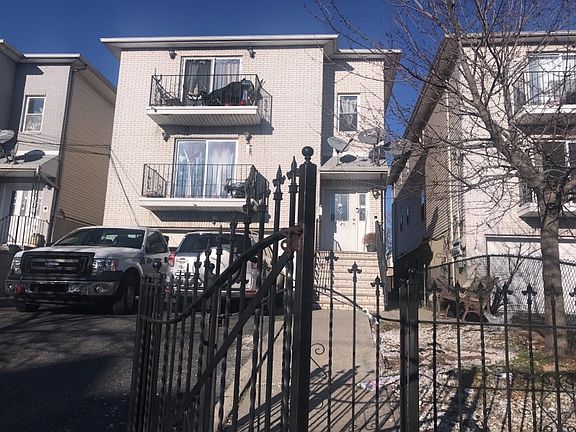 2nd image of 23 Halleck St