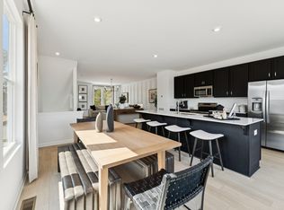 911 Freston Rd, Raleigh, NC 27610