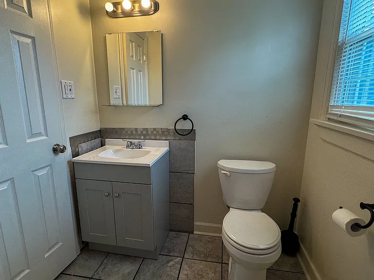 1809 Geffert Dr — Photo 19
