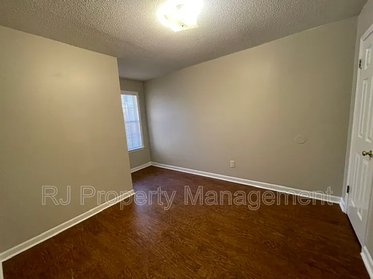 6426 Ashton Rd — Photo 14