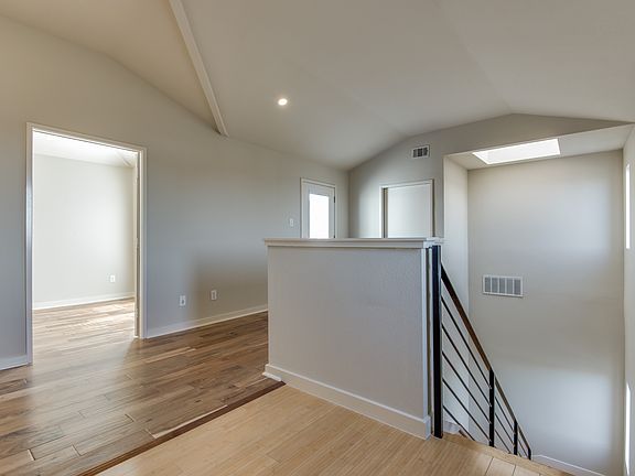 4th image of 4235 Holland Ave APT B