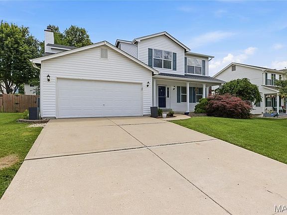 2nd image of 1027 Tower Park Dr
